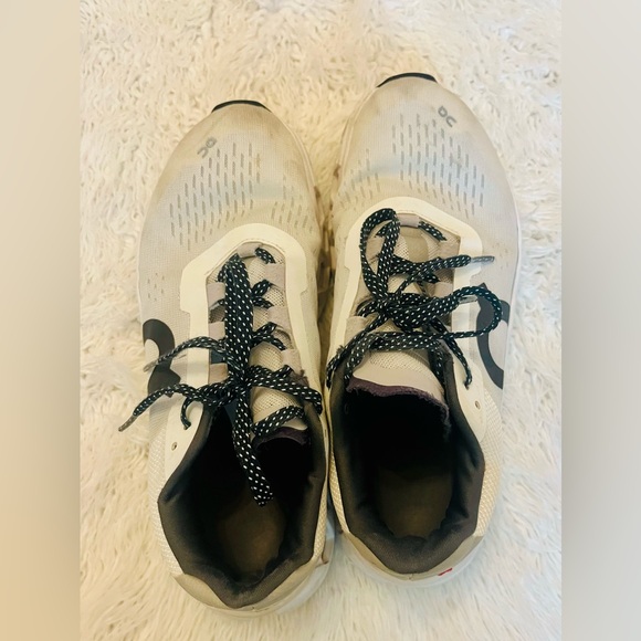 ☁️ On Cloud Cloudmonster Sneakers - Women’s 8 - White ☁️ - Picture 4 of 5